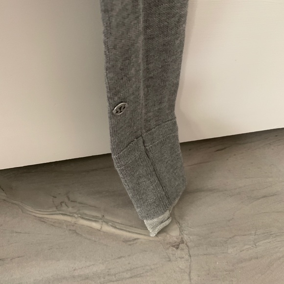 Lululemon Iconic Sweater Wrap - Picture 7 of 7